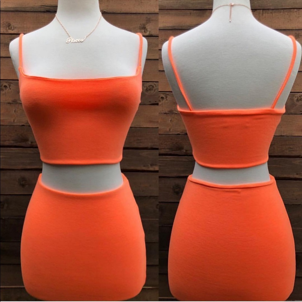Neon coral set